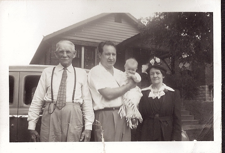 1947-CarlScott-Tony-Linda-DelMonaco-Rhodie.jpg